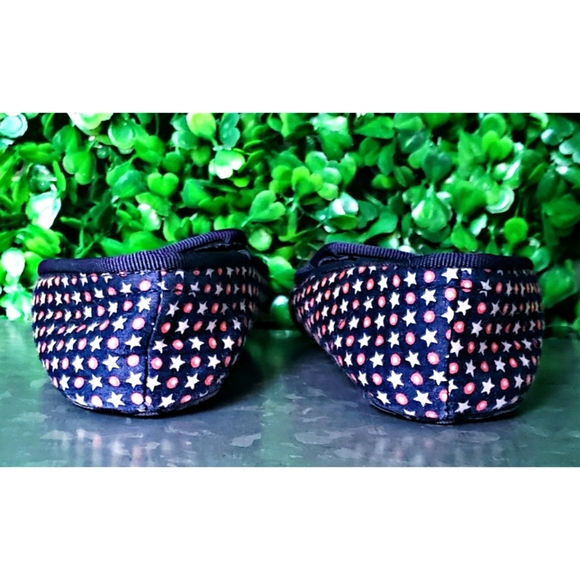 75. 2/$10 Gap Toddler loafer - Picture 3 of 6